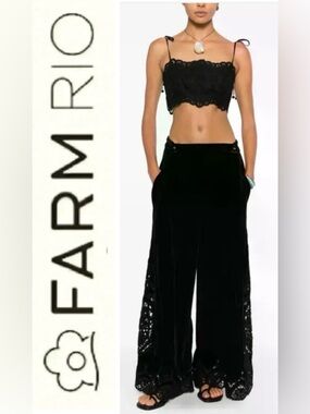 Farm Rio Artichoke heart Richelieu pants- size Small NWT